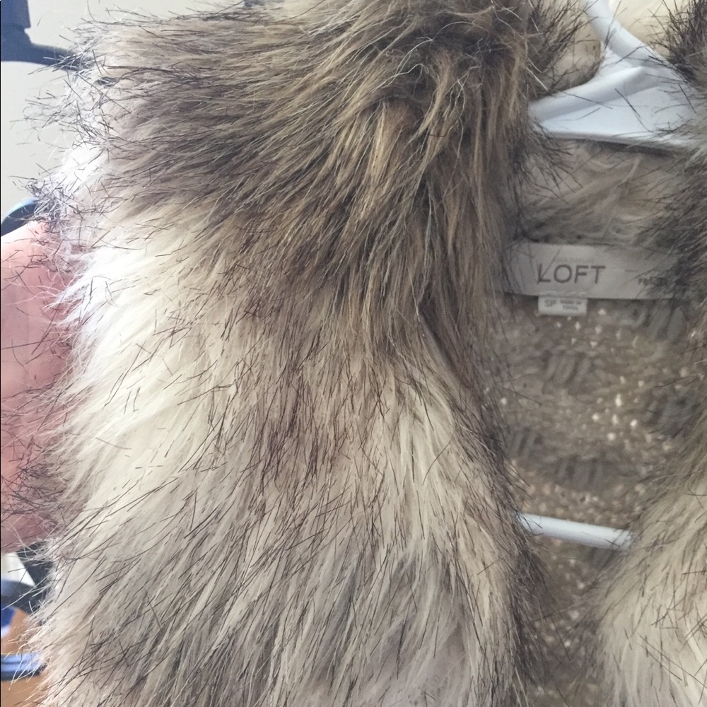 LOFT Vest - Picture 4 of 7